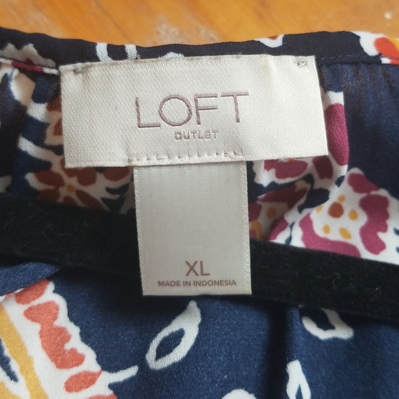 Loft Outlet Top - Picture 2 of 2